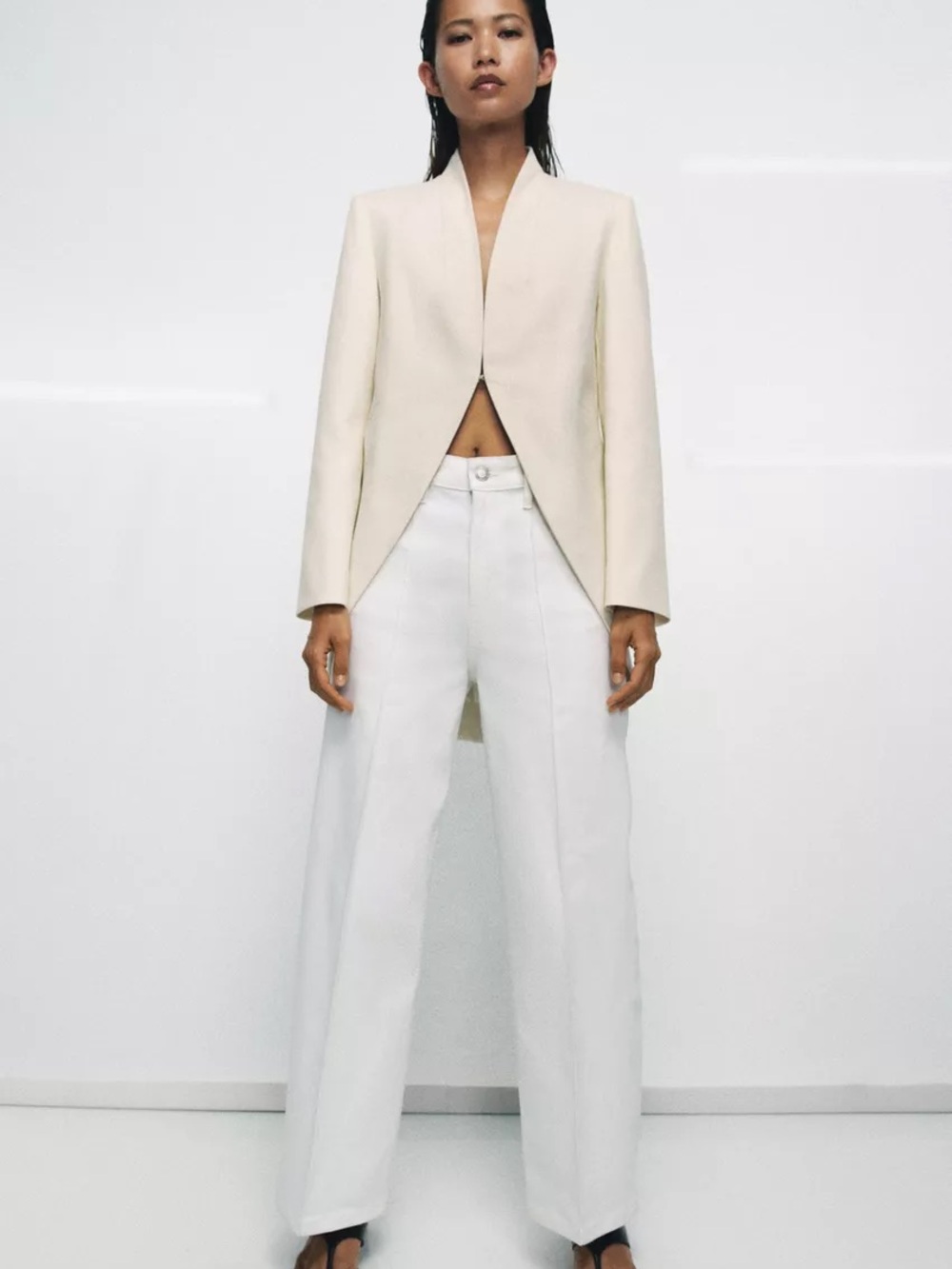 ZARA Size 2 Women’s ZW Collection Wide-Leg High-Waist Jeans Oyster White